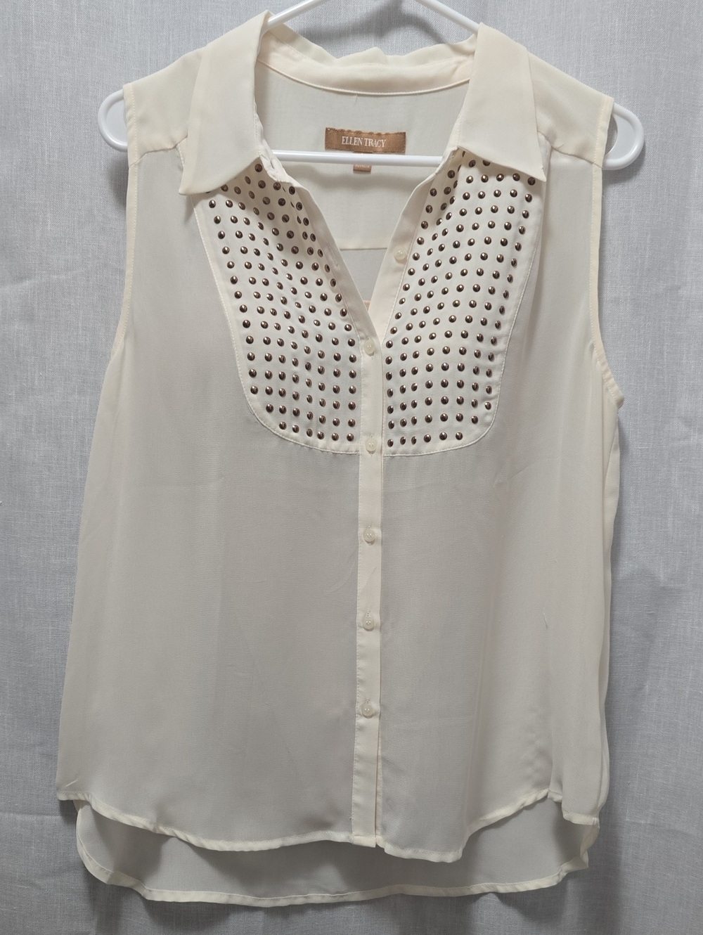 Ellen Tracy Ivory Studded Sleeveless Button-Front Camisole